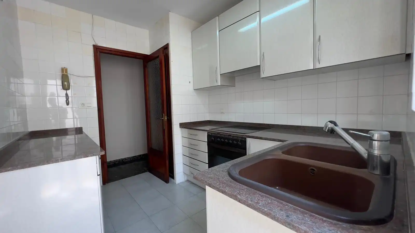 Cuina de Casa o xalet en venda en Alaquàs amb Terrassa, Traster i Balcó