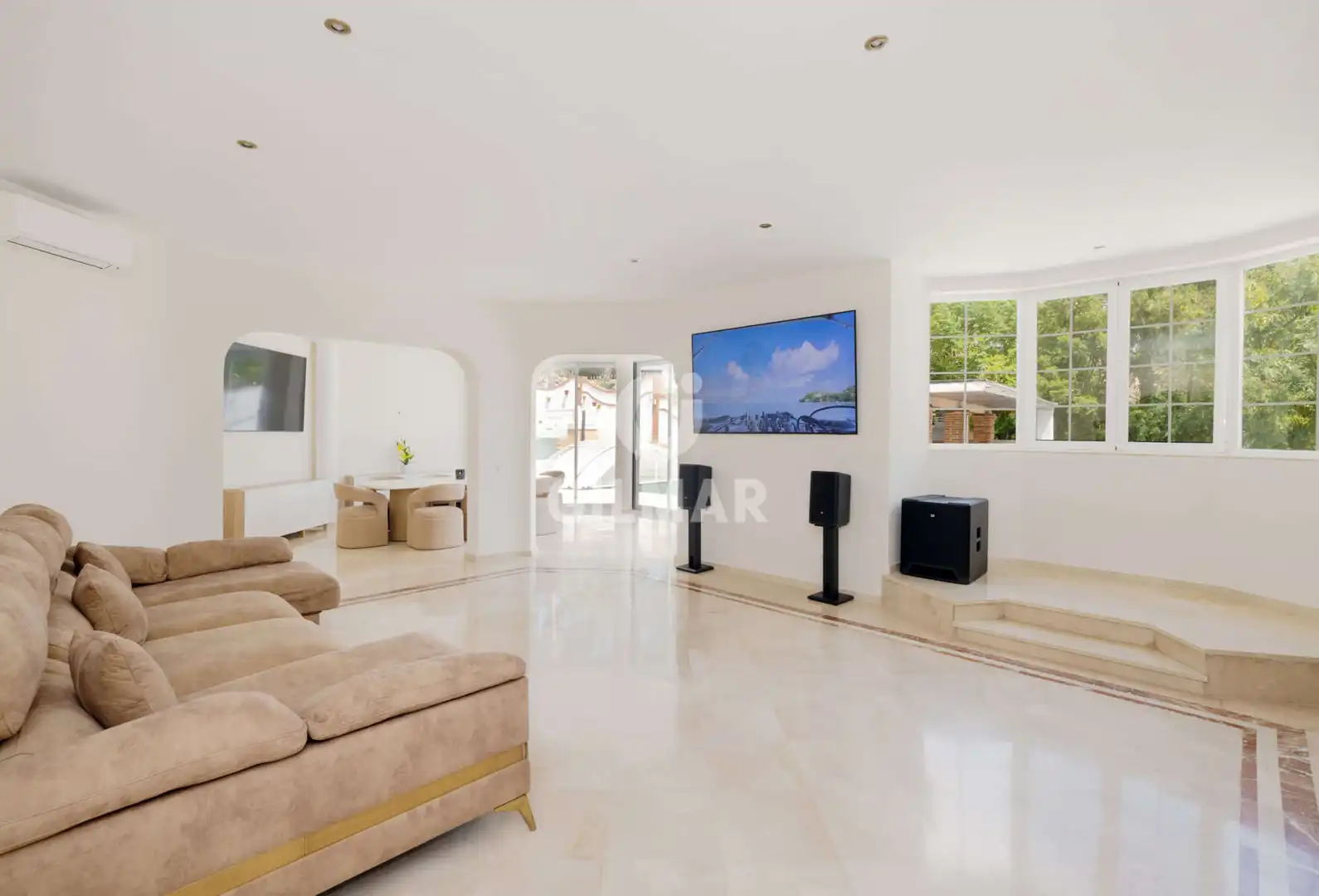 Sala de estar de Casa o chalet en venta en Estepona con Jardín privado y Piscina