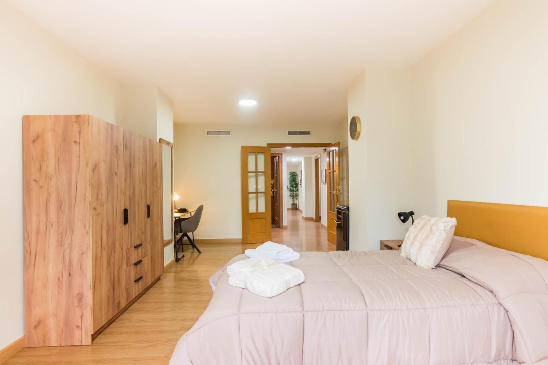 Bedroom of Flat for share in  Murcia Capital  with Air Conditioner, Terrace and Balcony