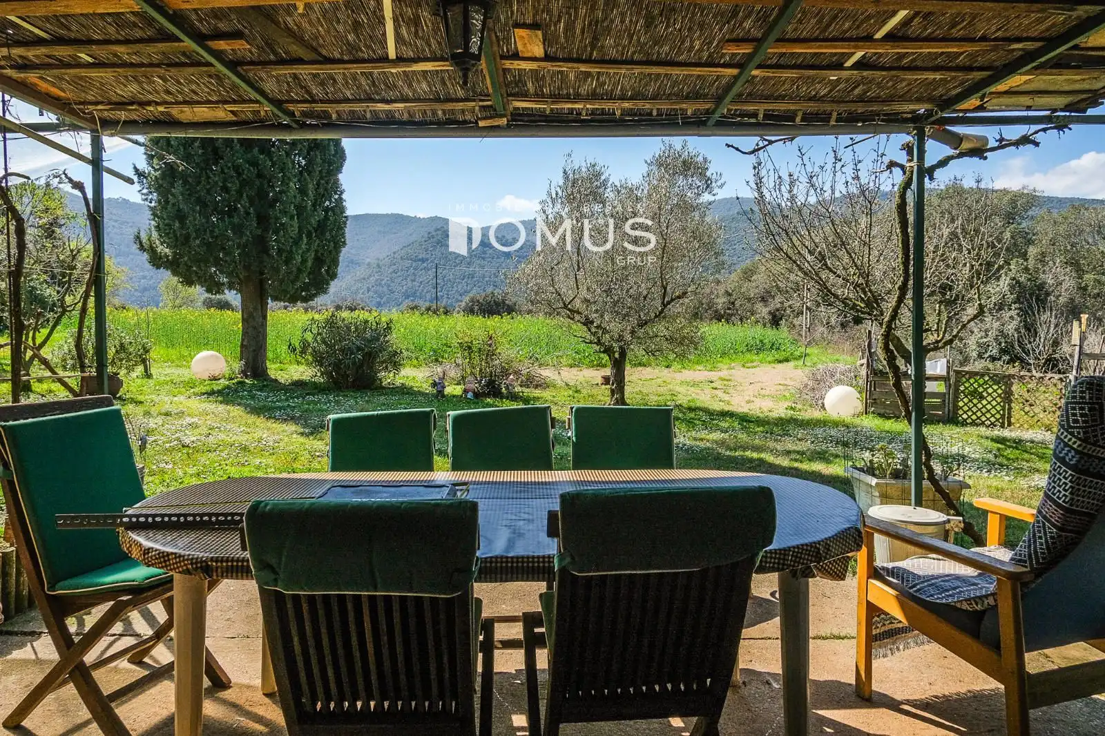 Terraza de Finca rústica en venta en Besalú con Jardín privado