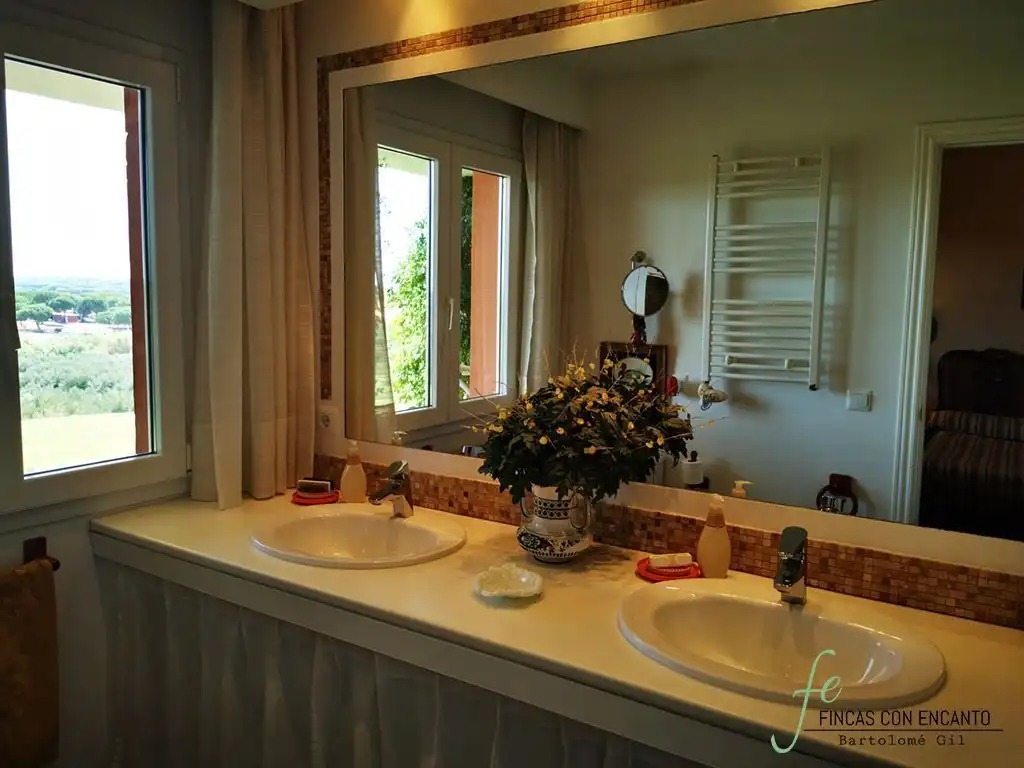 Bathroom of Country homes for sale in Cartaya  with Air Conditioner, Private garden and Terrace