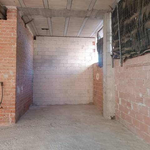 Local comercial en Alquiler en Pueblo - Urbanizaciones