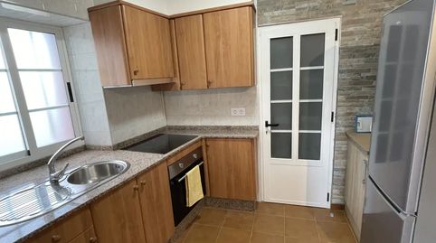 Foto 4 de Casa adosada de alquiler en Rúa Galiñeiro, 43, Mugardos, A Coruña