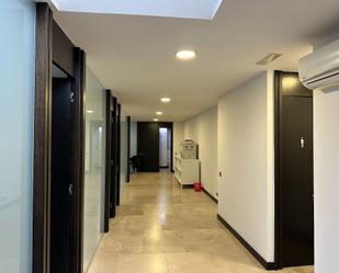 Oficina de lloguer en Santa Cruz de Bezana