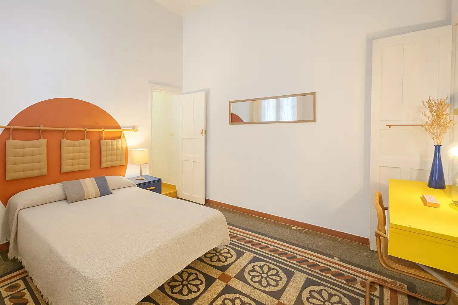 Habitación en Calle Domingo J Navarro, Triana