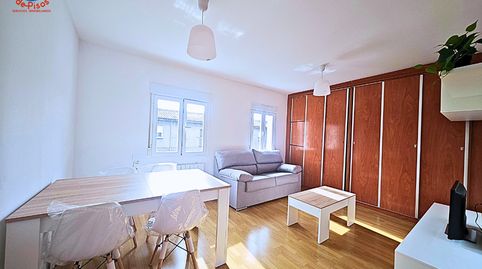 Foto 2 de Piso de alquiler en Grupo Andrea Casamayor, 21, Las Fuentes, Zaragoza Capital