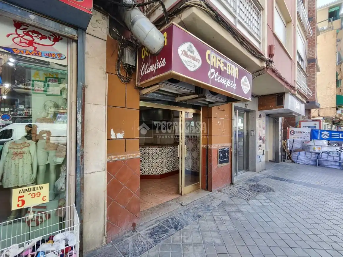Business premises for sale in Av. de Dílar, imagen 3