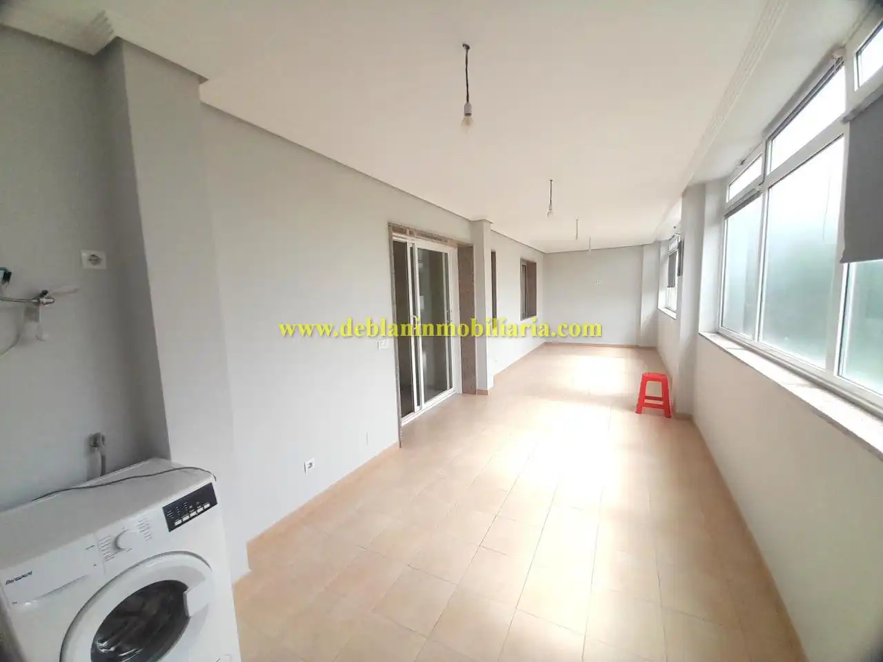 Wohnung zur Miete in O Porriño   mit Terrasse und Balkon