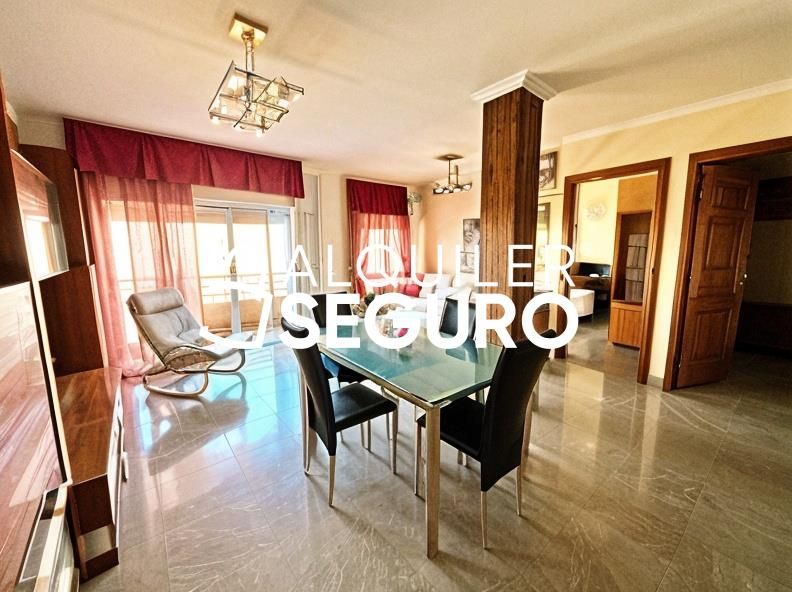 Exterior view of Flat for rent in  Madrid Capital  with Air Conditioner, Heating and Terrace