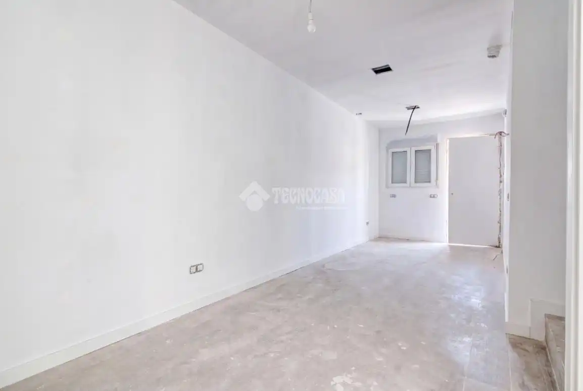 Casa adosada en venta en Calvarrasa de Abajo con Calefacción y Terraza
