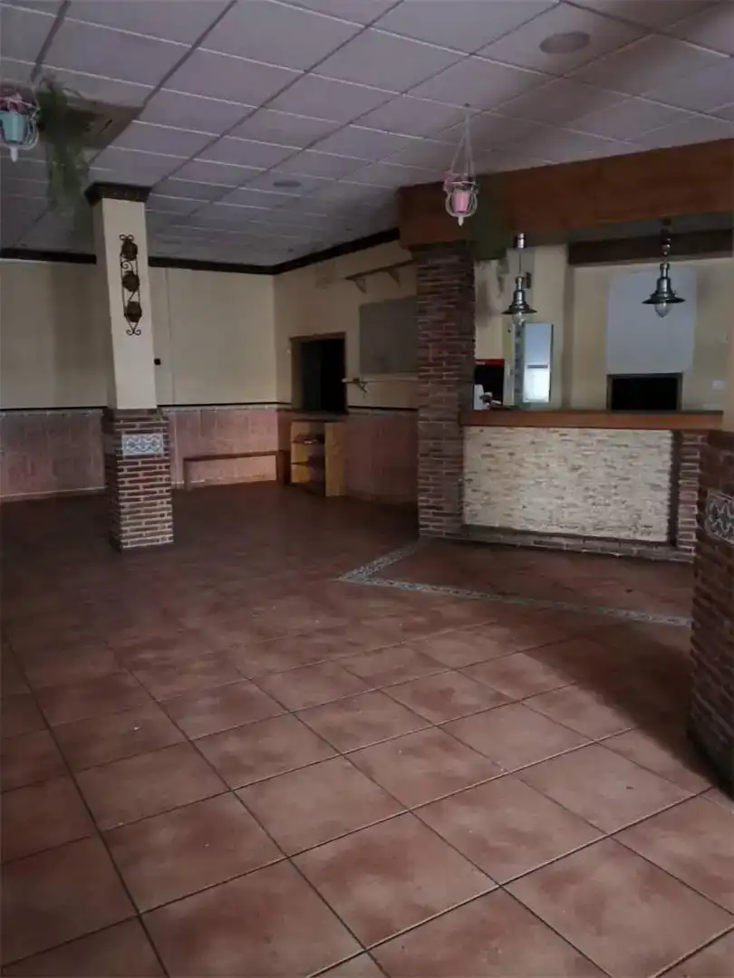 Local de alquiler en Torremolinos con Aire acondicionado