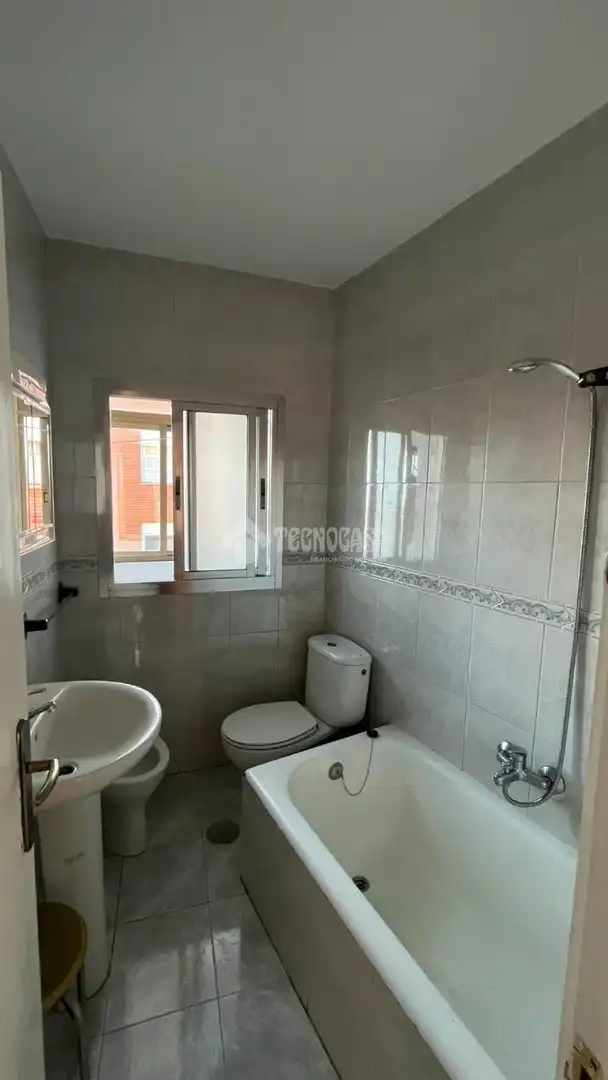 Piso con terraza en alquiler en El Pilar - La Estación, imagen 24