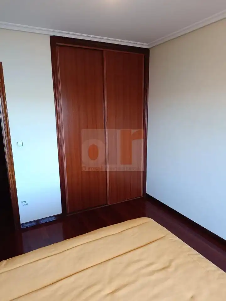 Habitación de Apartamento en venta en Moaña con Calefacción y Trastero