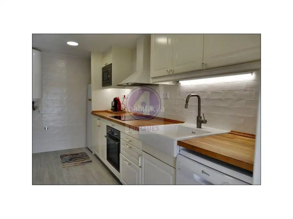 Kitchen of Flat for rent in Castell d'Aro, Platja d'Aro i s'Agaró  with Swimming Pool and Furnished