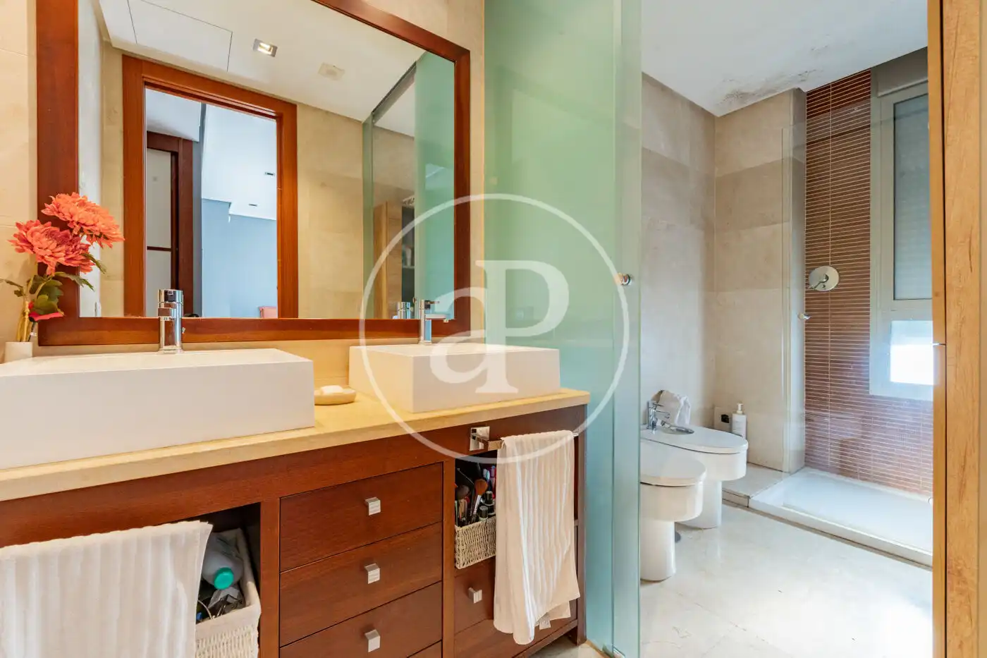 Piso con terraza en venta en C. de Buitrago del Lozoya, imagen 19