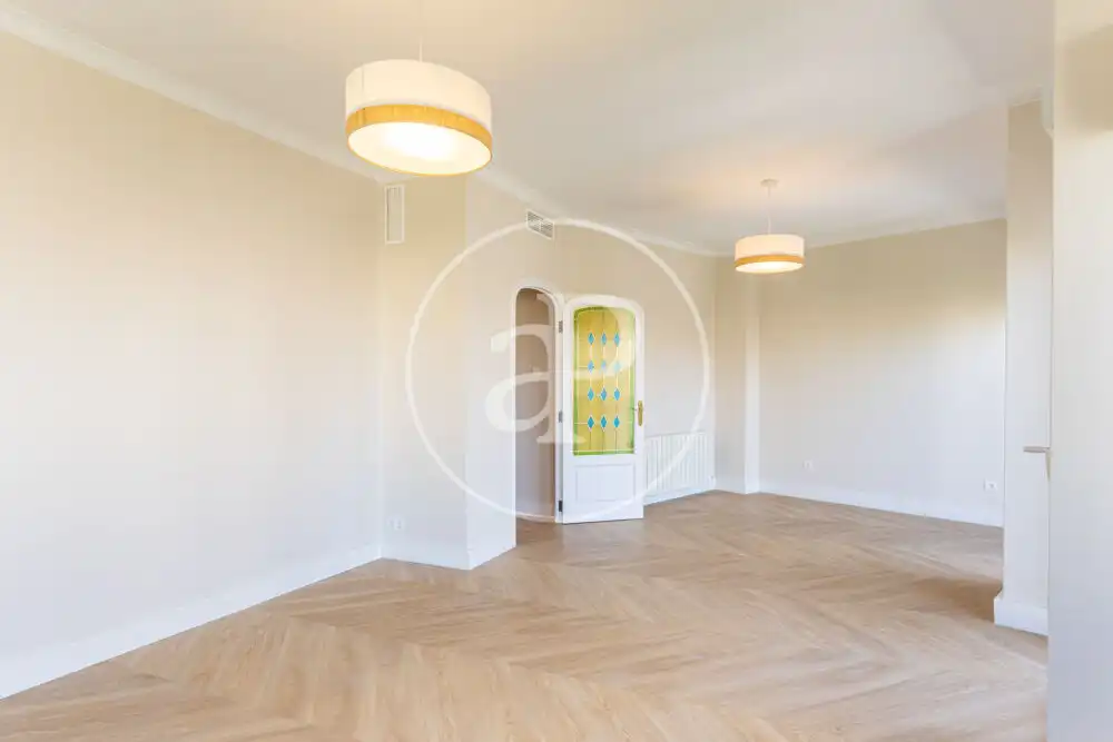 Dining room of Flat for rent in Valencia  with Air Conditioner, Heating and Balcony