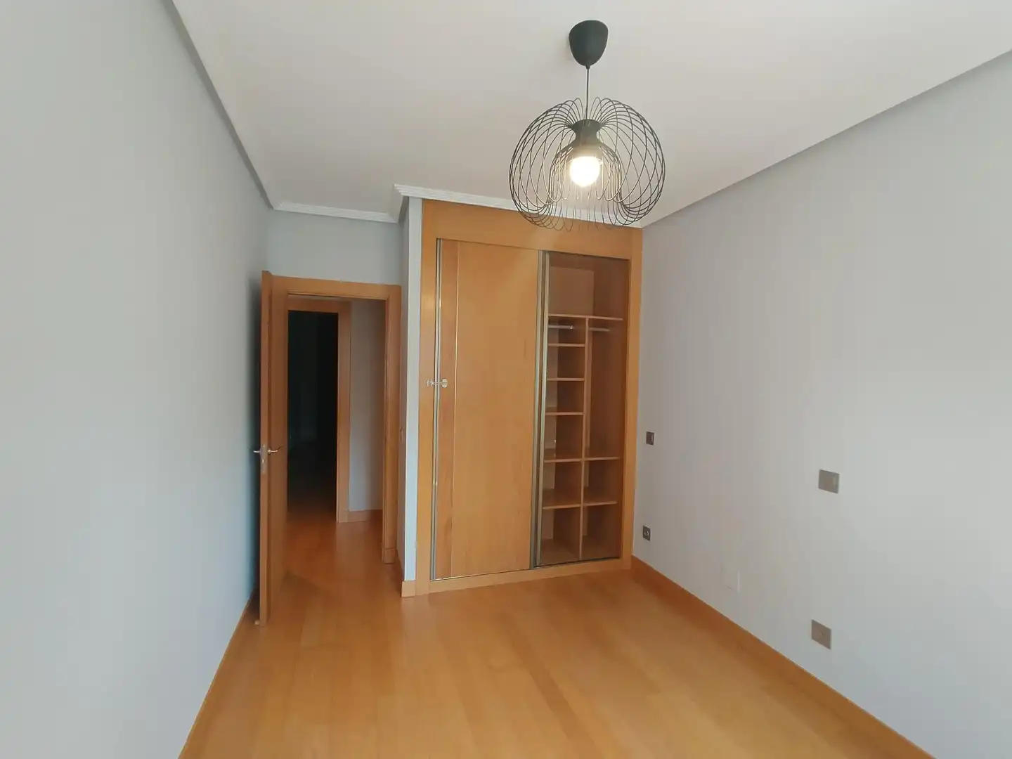 Habitación de Piso de alquiler en Valladolid con Calefacción, Parquet y Amueblado