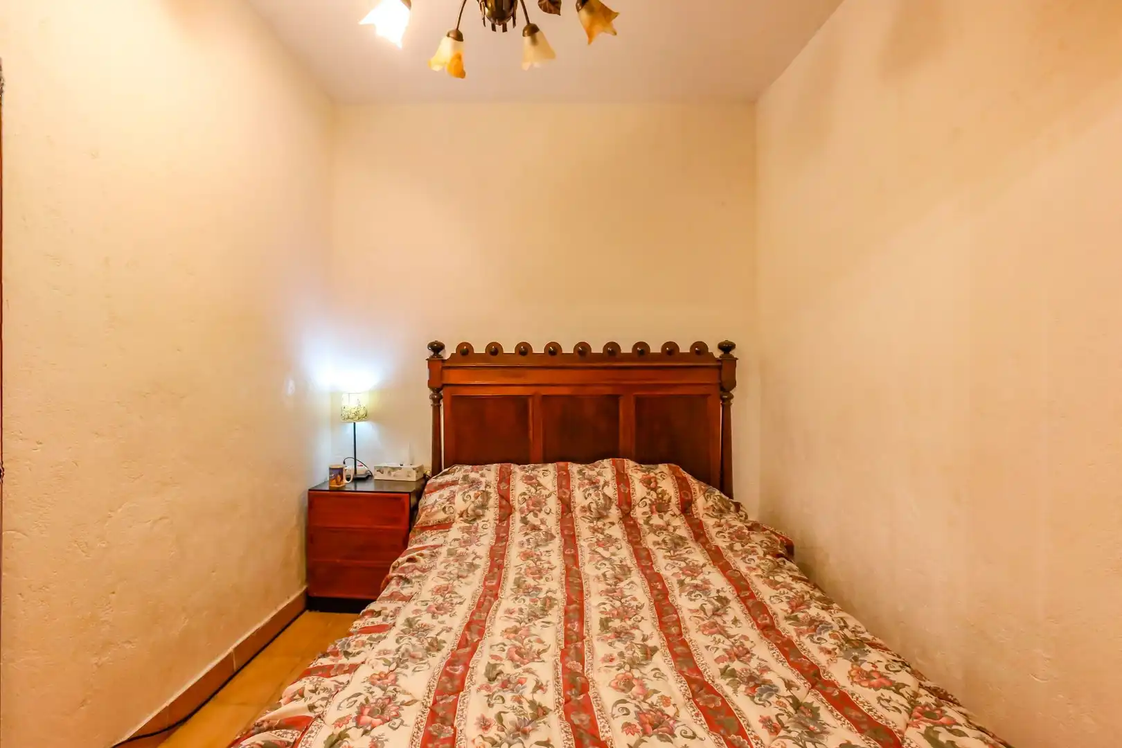Schlafzimmer von Country house zum Verkauf in Sant Vicenç de Castellet mit Heizung, Privatgarten und Terrasse
