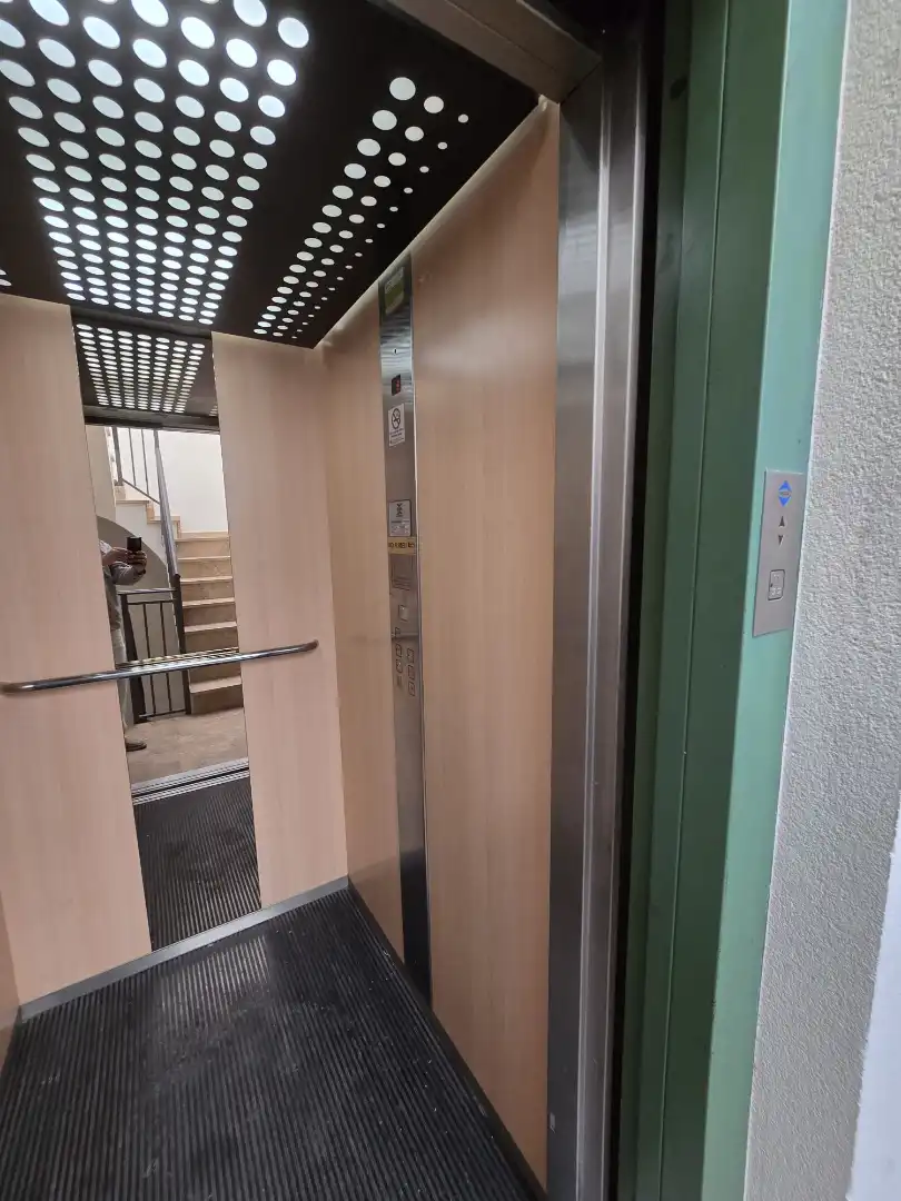 Appartamento con terrazza in vendita a Carrer de Pubill Oriol 3, imagen 18
