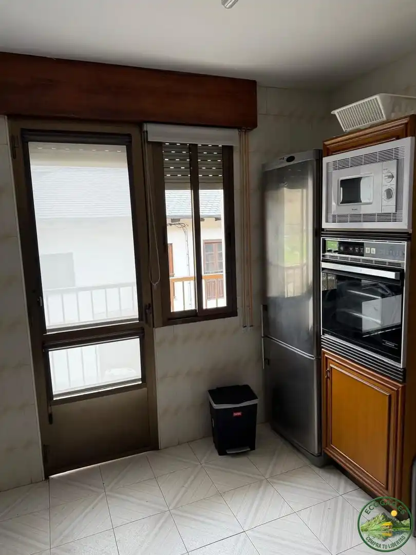 Kitchen of Houses for sale in Trabadelo  with Heating, Private garden and Parquet flooring
