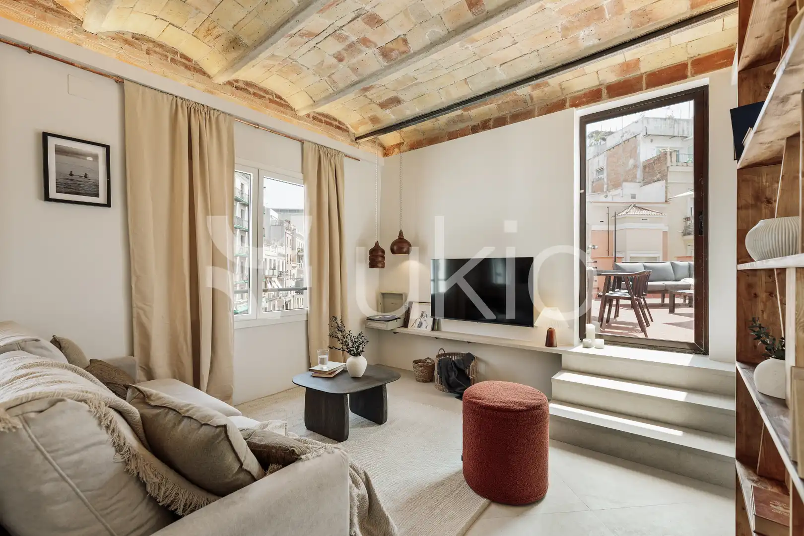 Sala de estar de Apartamento de alquiler en Barcelona con Aire acondicionado, Calefacción y Terraza
