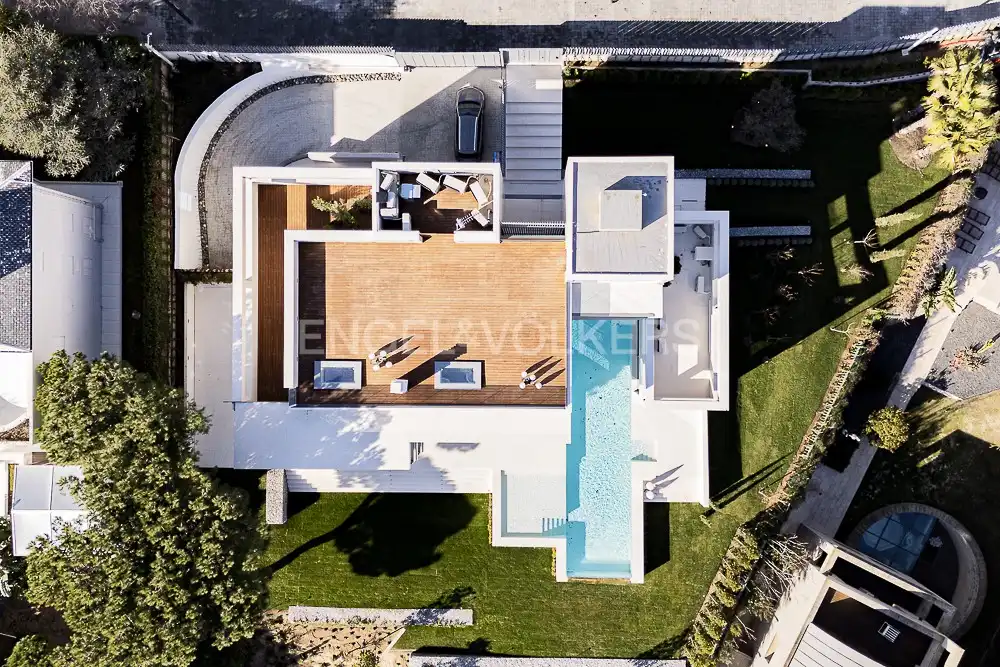 Vista exterior de Casa o chalet en venta en Barcelona con Aire acondicionado, Calefacción y Jardín privado