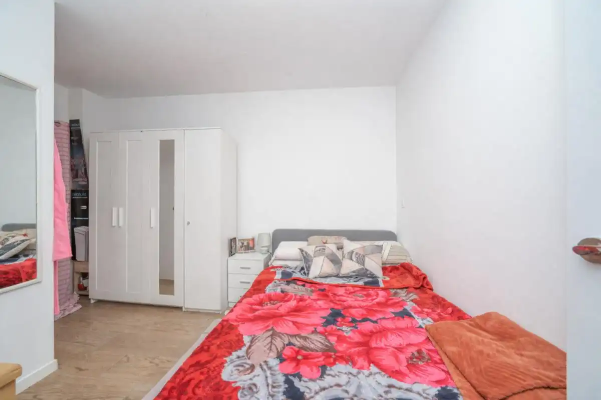 Schlafzimmer von Erdgeschoss zum Verkauf in Alicante / Alacant mit Klimaanlage, Heizung und Möbliert