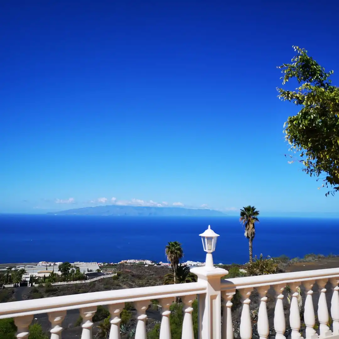 Vista exterior de Finca rústica en venta en Santa Cruz de Tenerife con Terraza, Piscina y Amueblado