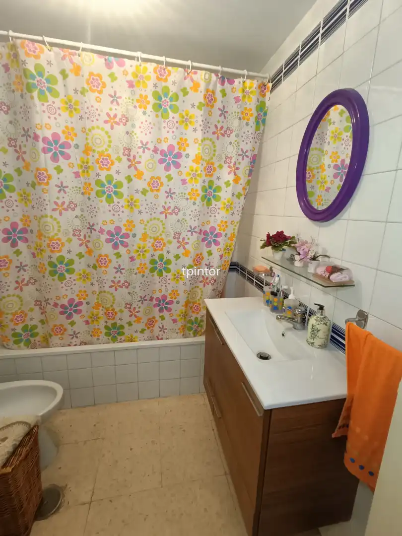 Badezimmer von Wohnung zum Verkauf in Cáceres mit Terrasse, Möbliert und Ofen