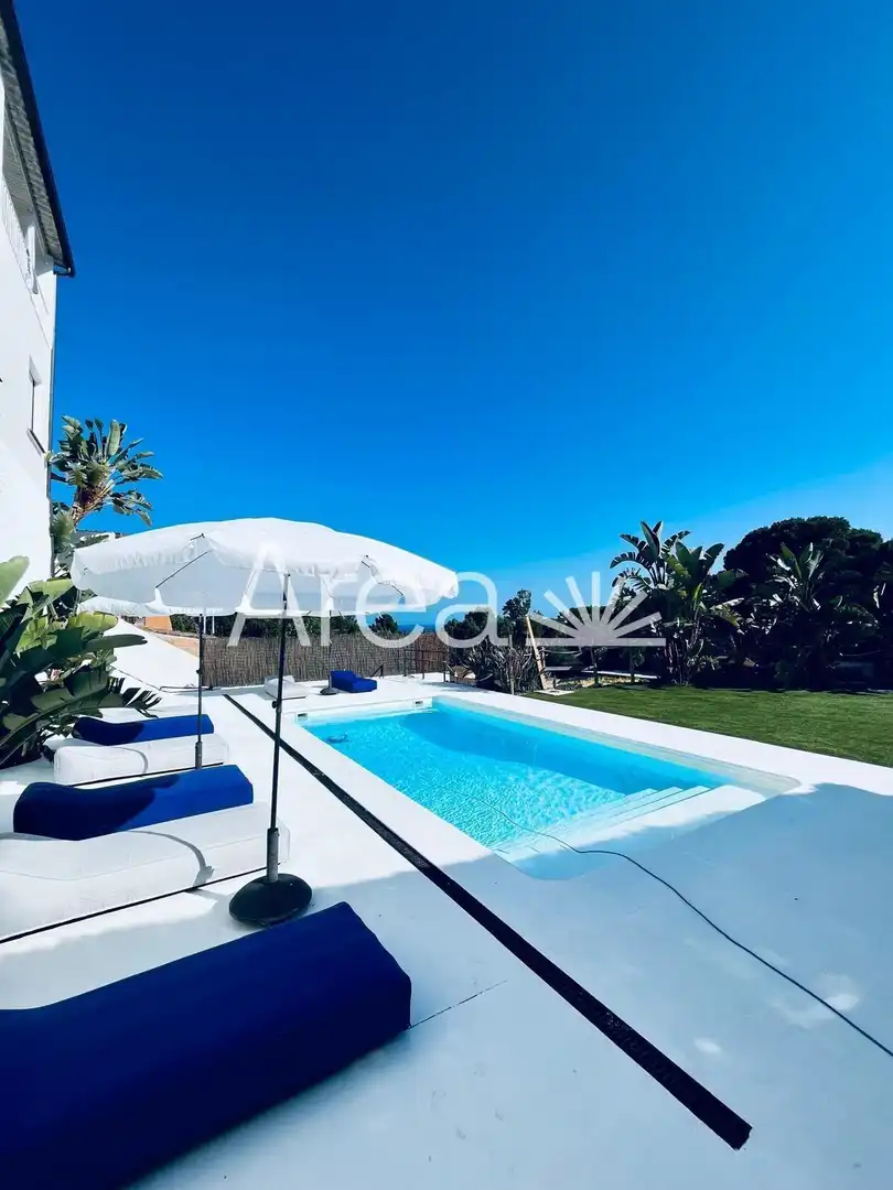 Villa avec piscine à vendre à Avenida CATALUNYA 111, imagen 4
