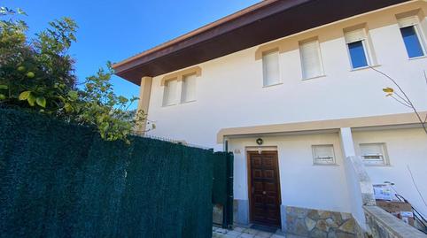Foto 2 de Casa o chalet de alquiler en Barrio Oriñón, Oriñón - Allendelagua, Castro-Urdiales