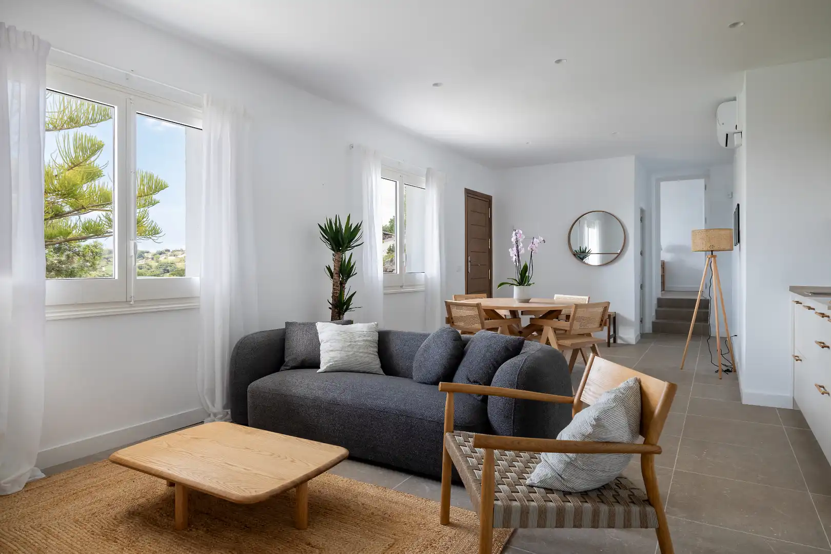 Sala d'estar de Casa o xalet en venda en Sant Cebrià de Vallalta amb Aire condicionat, Calefacció i Jardí privat