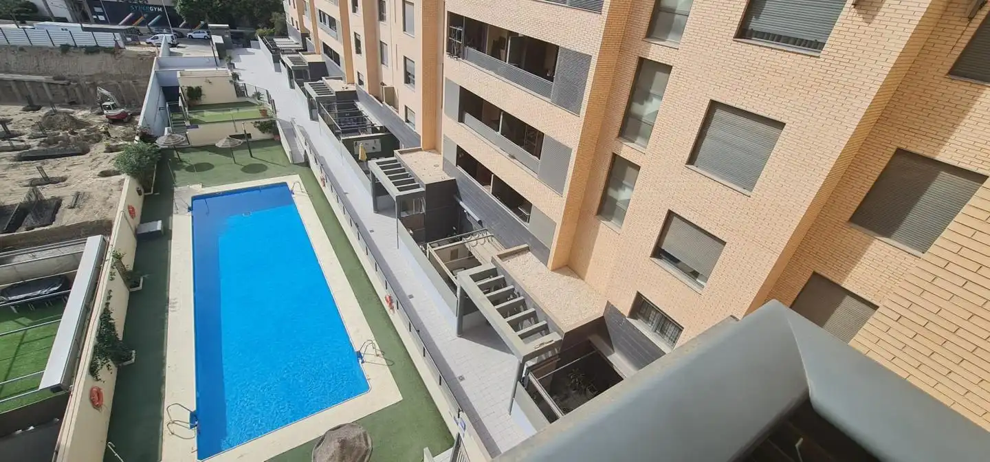 Piscina de Pis en venda en Nueva Almería - Cortijo Grande - Vega de Acá