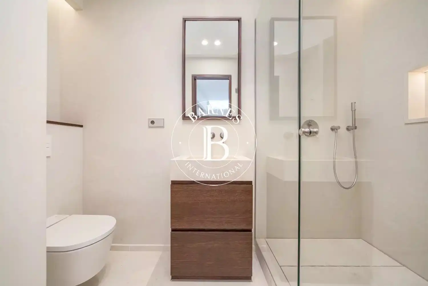 Baño de Piso en venta en Madrid con Aire acondicionado, Calefacción y Terraza