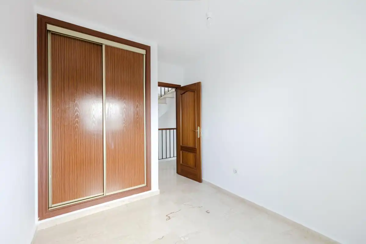 Casa adosada en venta en Benalmádena con Calefacción, Jardín privado y Terraza