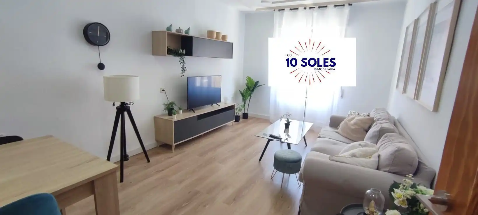 Sala d'estar de Apartament de lloguer en Orihuela amb Moblat