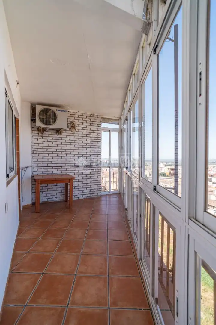 Bedroom of Flat for sale in Linares