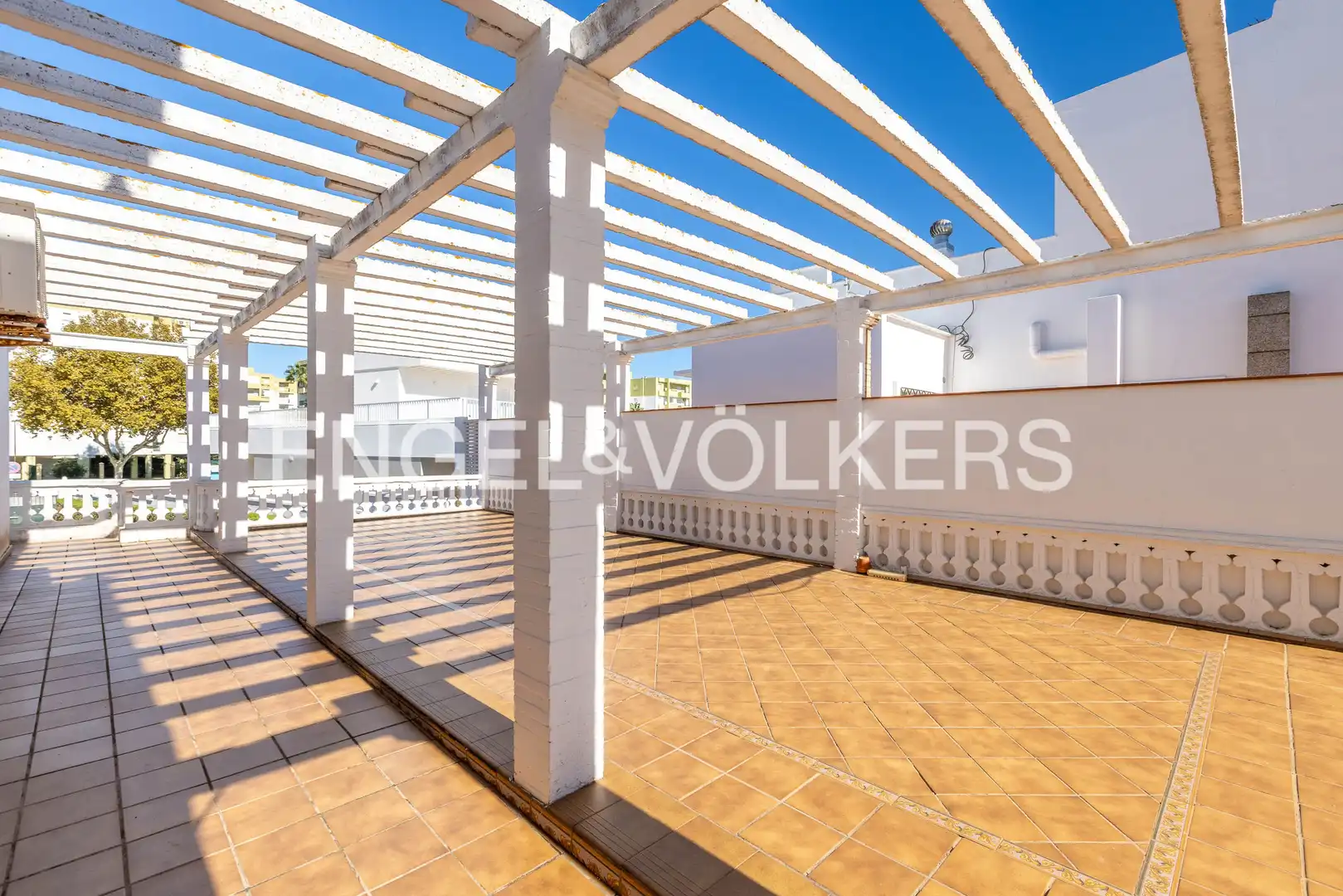 Terraza de Finca rústica en venta en La Antilla con Aire acondicionado, Calefacción y Jardín privado