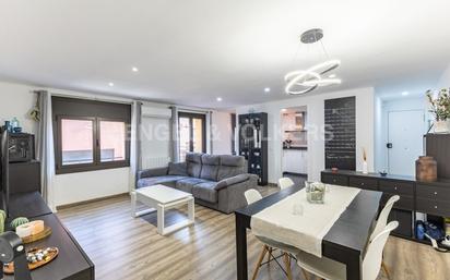 Living room of Apartment for sale in Mataró  with Air Conditioner, Heating and Parquet flooring