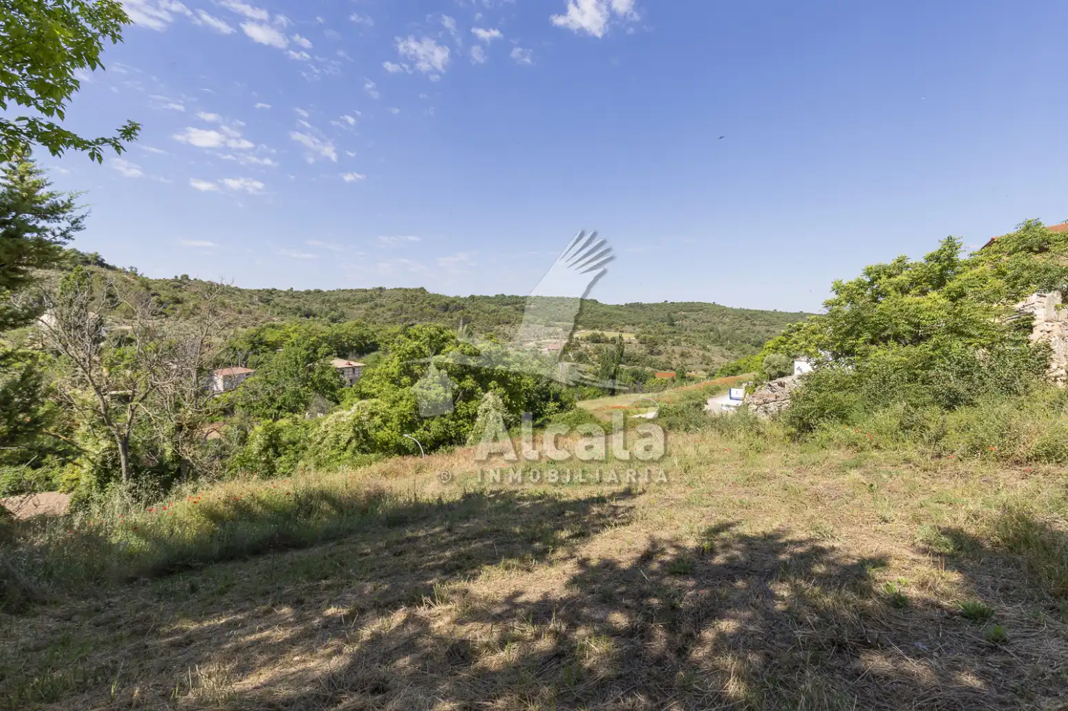 Residencial en venta en Hueva