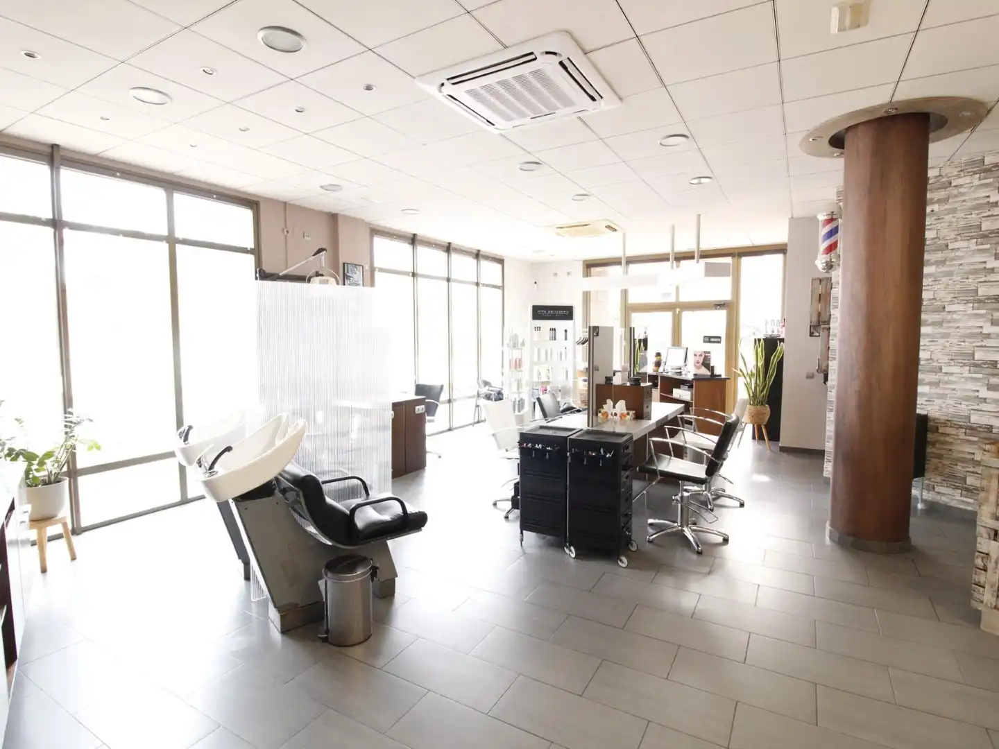 Commercial properties for sale in Vandellòs i l'Hospitalet de l'Infant  with Air Conditioner and Furnished