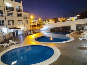 Duplex avec piscine à vendre à Calle la Tosca 25