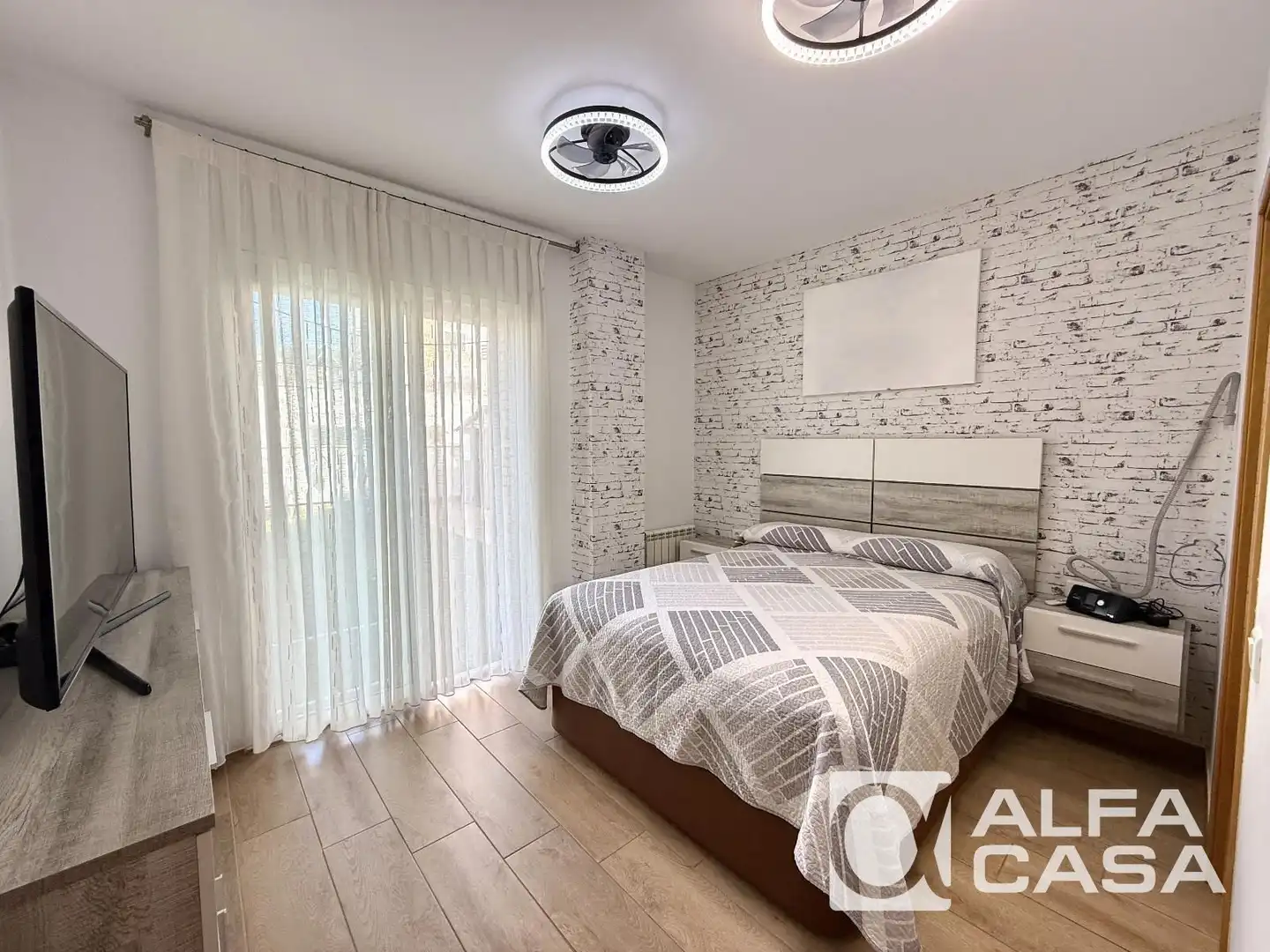 Dormitori de Pis en venda en Lloret de Mar amb Calefacció, Terrassa i Moblat