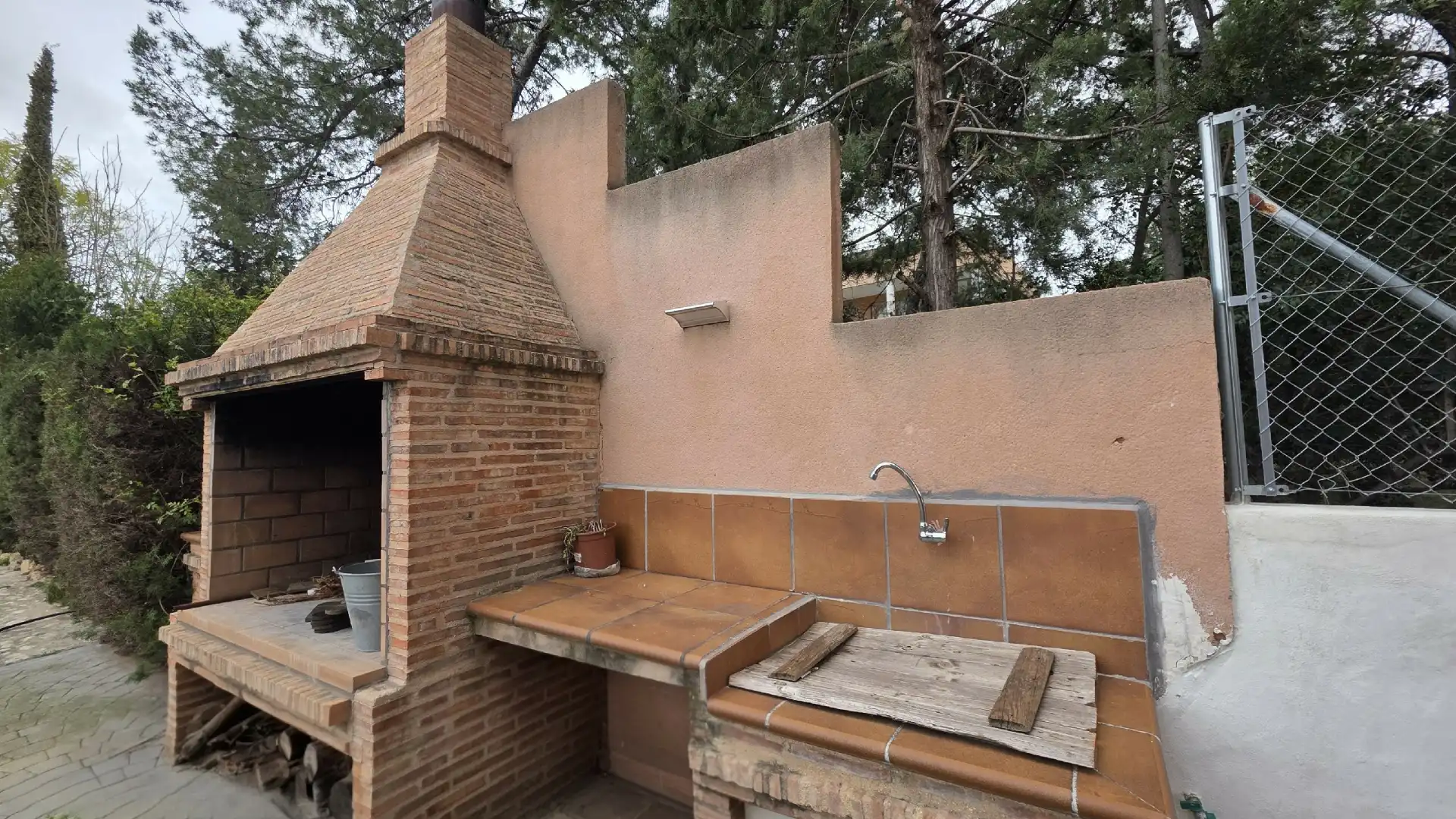 Jardín de Casa o chalet en venta en Chiva con Aire acondicionado, Jardín privado y Terraza