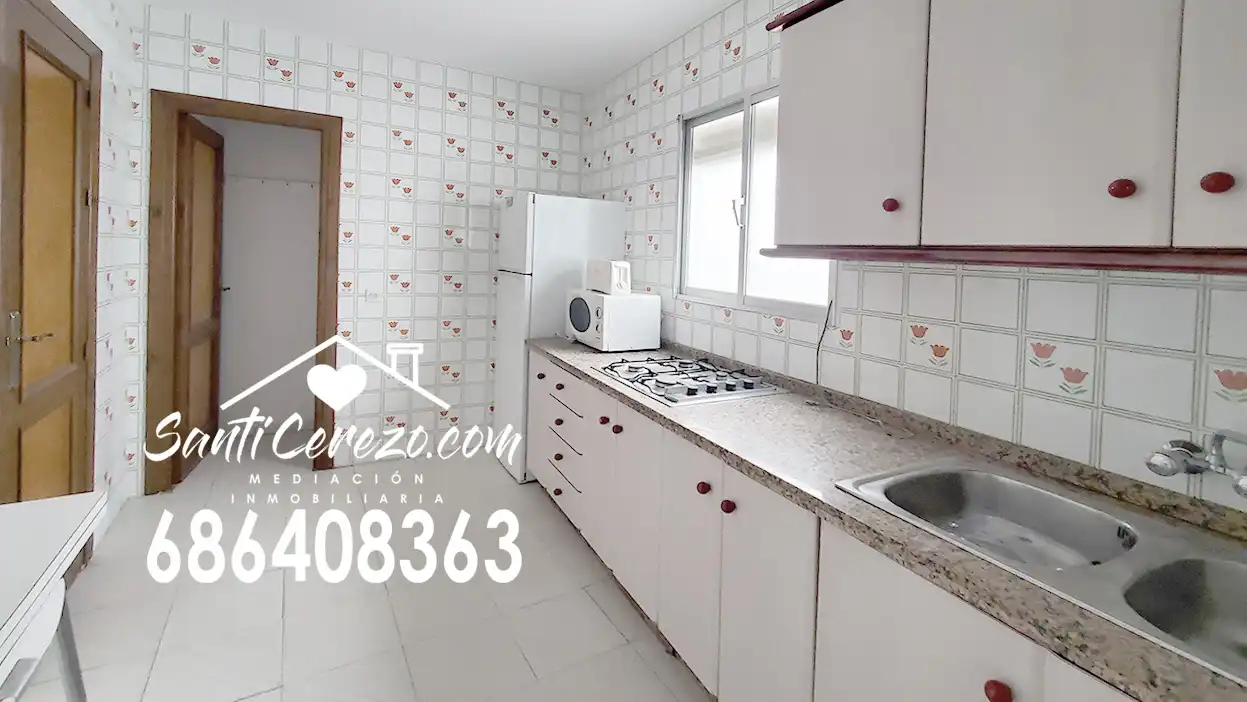 Piso con terraza en venta en Montilla, imagen 2