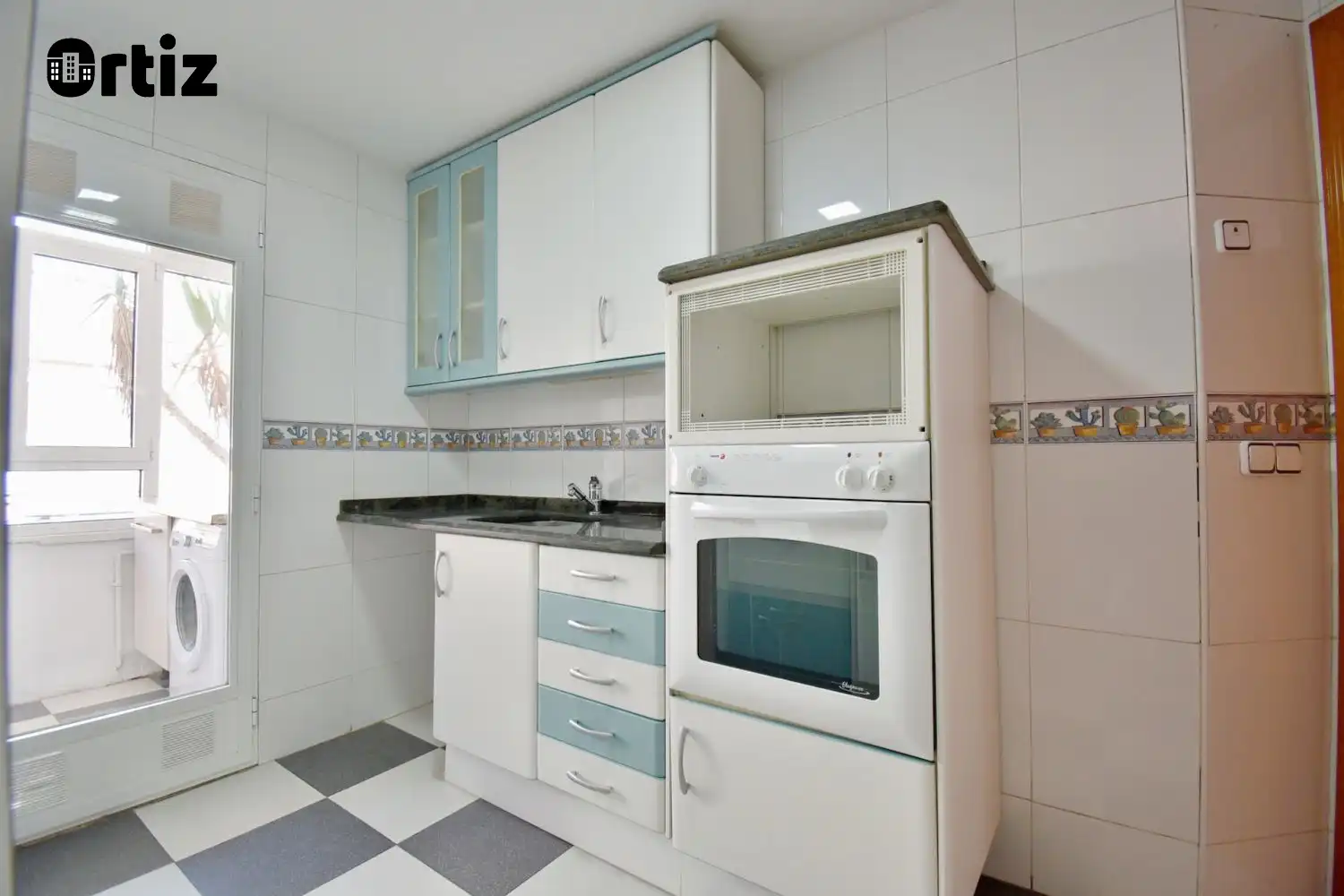 Cocina de Ático en venta en Torrejón de Ardoz con Aire acondicionado, Calefacción y Terraza