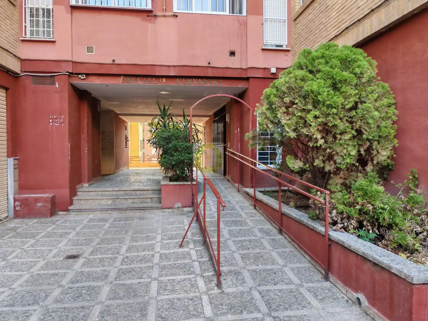 Flat for sale in Granada  with Terrace