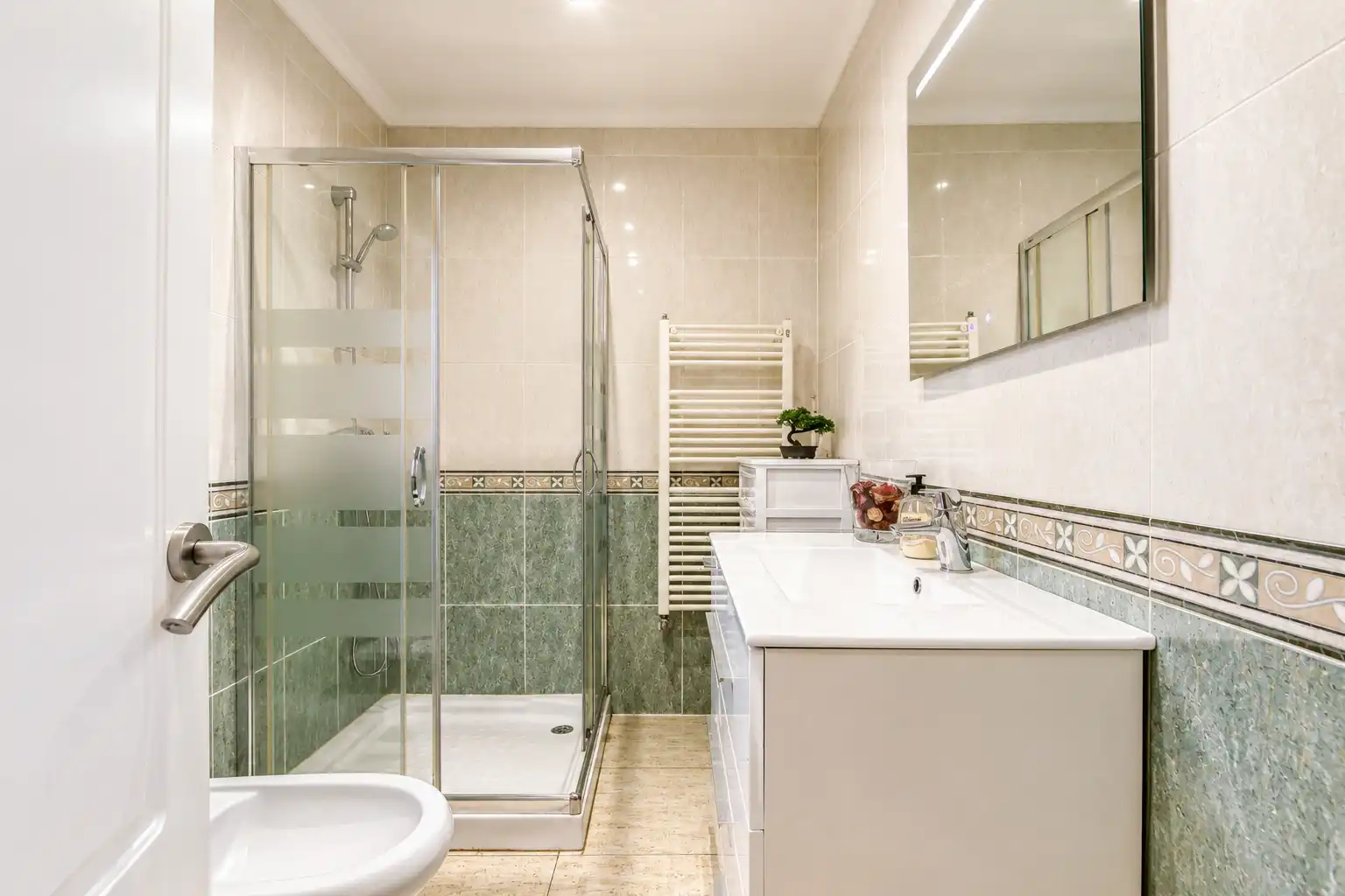 Baño de Casa o chalet en venta en Roses con Aire acondicionado, Calefacción y Jardín privado