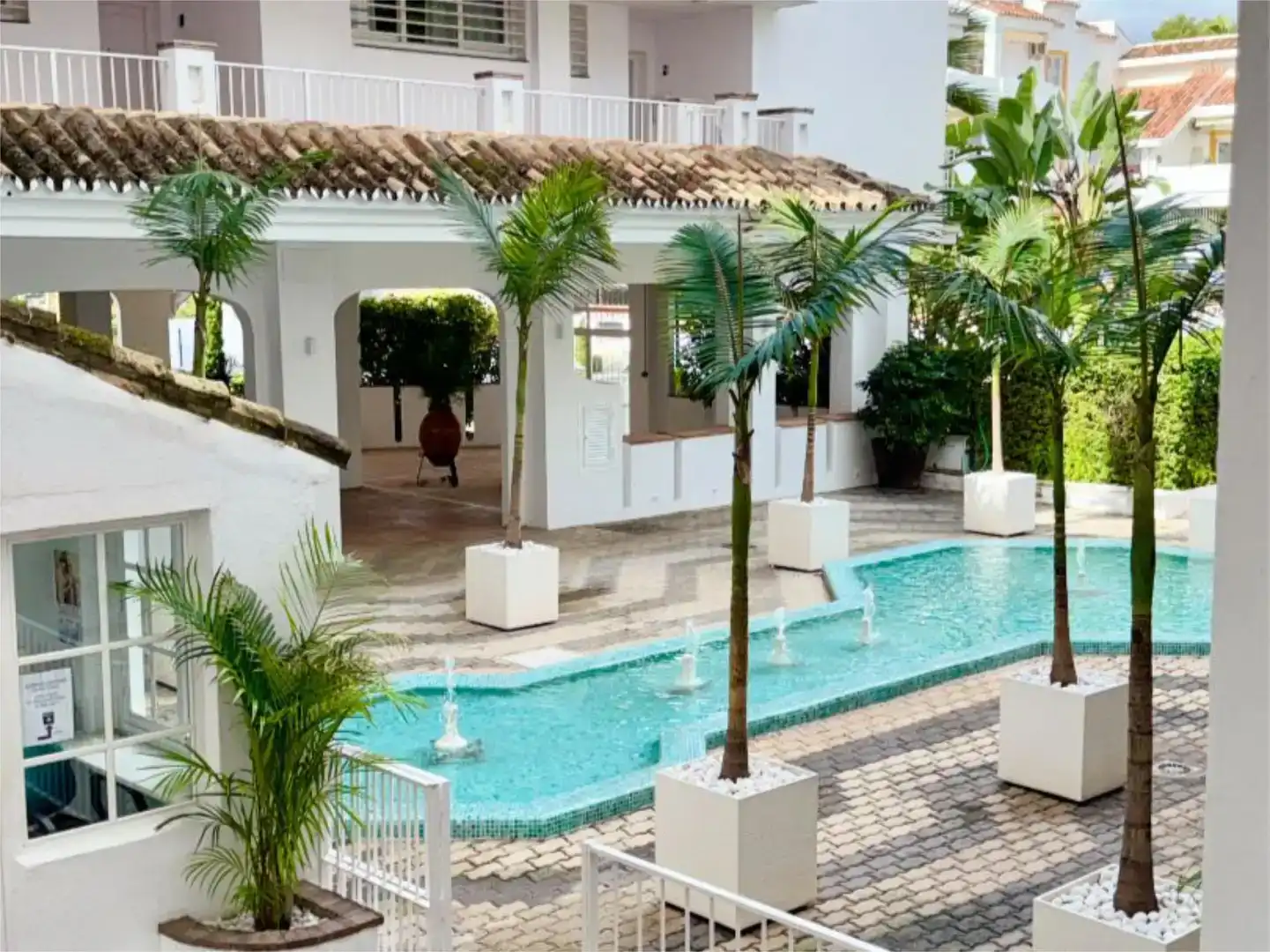 Piscina de Apartament de lloguer en Marbella amb Aire condicionat, Piscina i Balcó