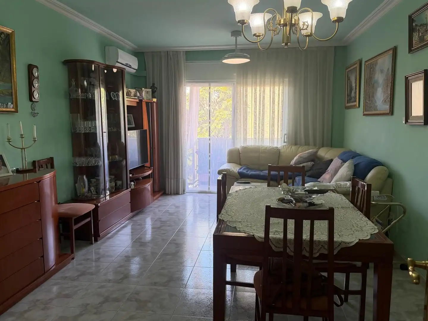 Living room of Flat for sale in Mataró  with Air Conditioner and Heating